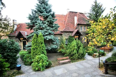 Ogród w obiekcie Hotel Przy Oślej Bramie - Zamek Książ
