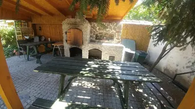 Patio lub wspólna przestrzeń na świeżym powietrzu w obiekcie Pod Bocianem Noclegi
