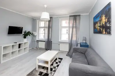 Telewizja i/lub zestaw kina domowego w obiekcie Silver Vision Apartment - Rynek