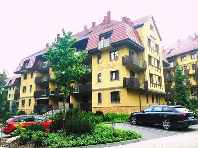 Budynek, w którym mieści się apartament