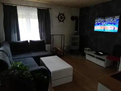 Telewizja i/lub zestaw kina domowego w obiekcie OLEK