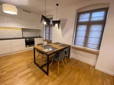 Kuchnia lub aneks kuchenny w obiekcie Stylowy 2-pokojowy apartament 5 min. od Rynku