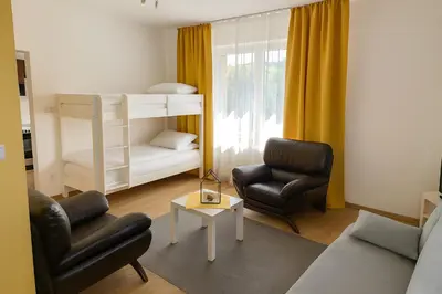 Część wypoczynkowa w obiekcie Noclegi Międzylesie - Aktywny Wypoczynek