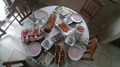 Jedzenie w kwaterze prywatnej lub w pobliżu