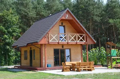 Budynek, w którym mieści się domek letniskowy