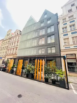 Budynek, w którym mieści się aparthotel