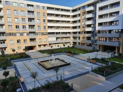 Budynek, w którym mieści się apartament