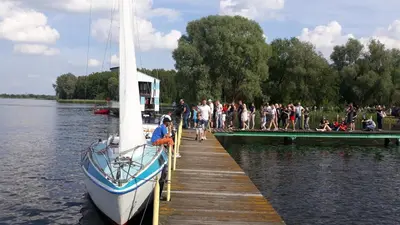 Widok na rzekę nieopodal tego motelu