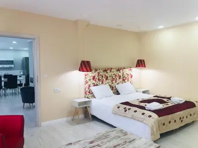 Łóżko lub łóżka w pokoju w obiekcie Apartament w willi Karczyn - noclegi dla miłośników natury i spokoju