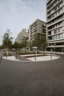 Budynek, w którym mieści się apartament