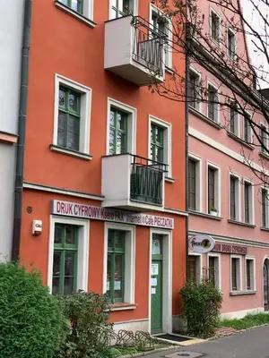 Budynek, w którym mieści się apartament