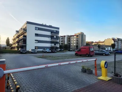 Budynek, w którym mieści się apartament