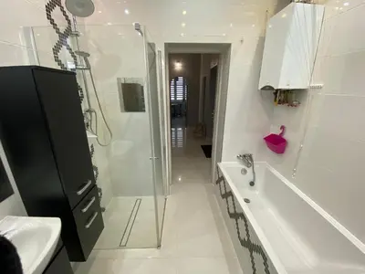 Łazienka w obiekcie Apartament F21 Deluxe w Bielawie - Widok na Góry Sowie