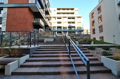 Budynek, w którym mieści się apartament