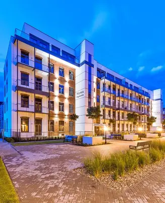 Budynek, w którym mieści się apartament
