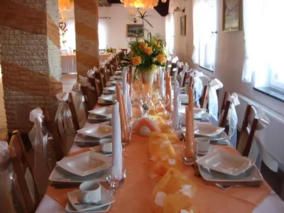 Restauracja lub miejsce do jedzenia w obiekcie Zajazd Idylla