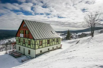 Obiekt Pod Orlicą zimą