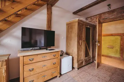 Telewizja i/lub zestaw kina domowego w obiekcie Pod Złotym Kasztanem