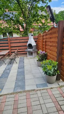 Ogród w obiekcie Domek Pod Lasem