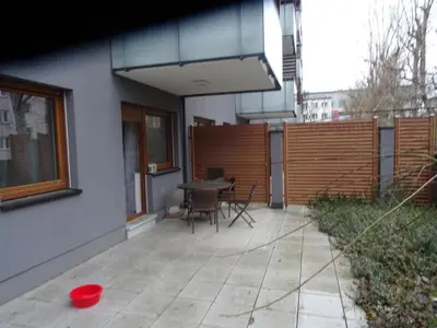 Budynek, w którym mieści się apartament