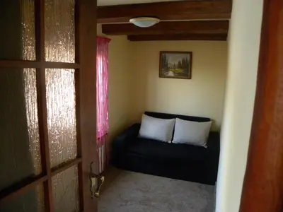 Część wypoczynkowa w obiekcie Apartament z ogrodem - Wiejska Chata
