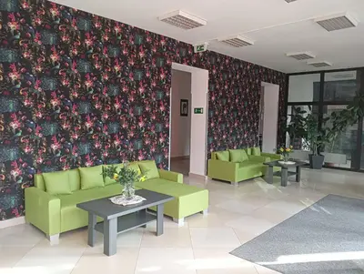 Część wypoczynkowa w obiekcie Szkolne Schronisko Młodzieżowe Dąbrówka