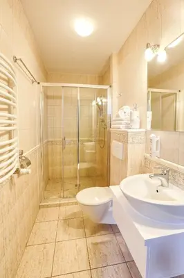 Łazienka w obiekcie Hotel Dębowe Wzgórze Wellness & Spa
