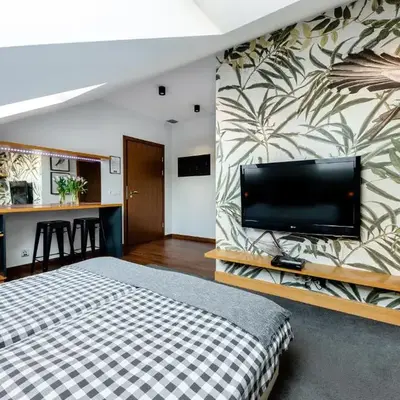 APARTAMENTY ISKRA