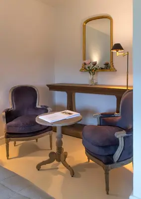 Część wypoczynkowa w obiekcie Zamek Sarny - Schloss Scharfeneck