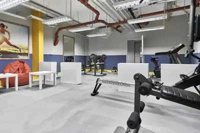 Centrum fitness w obiekcie Exclusive Apartments Marina by Noclegi Renters