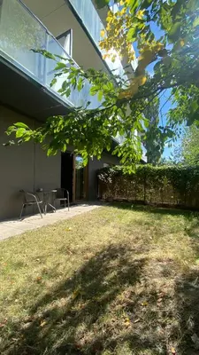 Ogród w obiekcie Marina apartament
