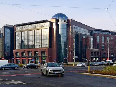 Budynek, w którym mieści się apartament