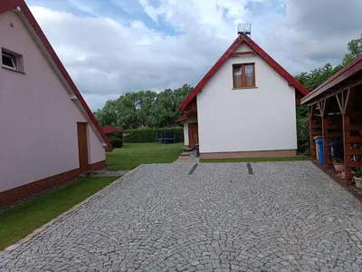 Budynek, w którym mieści się dom wakacyjny