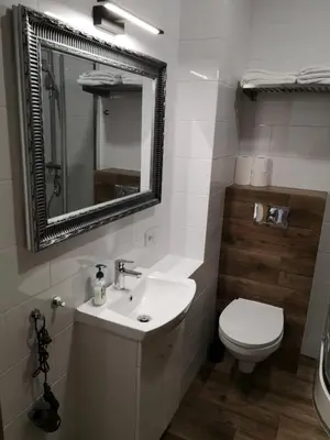 Łazienka w obiekcie Apartamenty Lawendowy Zakątek 4