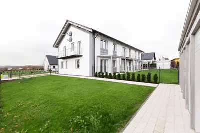 Budynek, w którym mieści się apartament