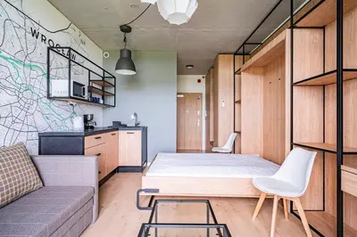 Kuchnia lub aneks kuchenny w obiekcie RentPlanet - Apartamenty Zarembowicza