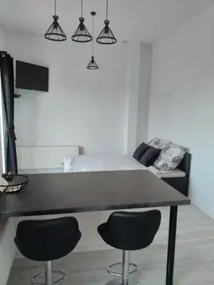 Telewizja i/lub zestaw kina domowego w obiekcie Apartamencik na Doby - Lubin