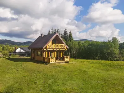 Przyroda w pobliżu tego domu w stylu alpejskim