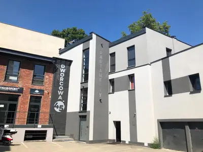 Budynek, w którym mieści się apartament