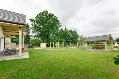 Ogród w obiekcie pokoje goscinne i apartamenty Margaret