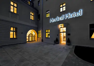 Budynek, w którym mieści się hotel