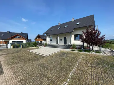Budynek, w którym mieści się apartament