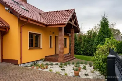 Ogród w obiekcie Dom u podnóża Biskupiej Kopy