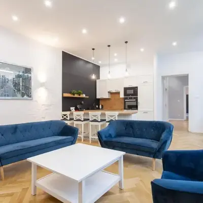 Victoria Apartment