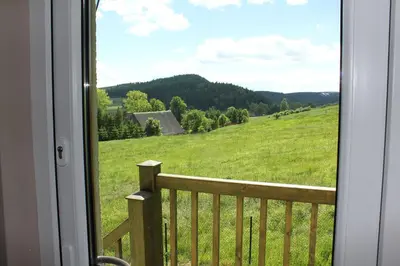 Widok na góry z tego gospodarstwa agroturystycznego