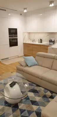 Część wypoczynkowa w obiekcie River Deluxe Atal Towers Apartment