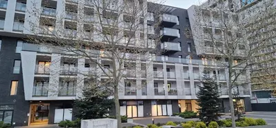 Budynek, w którym mieści się apartament