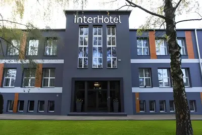 Budynek, w którym mieści się hotel