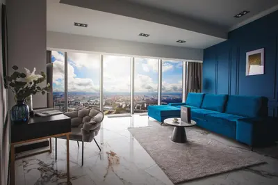 Część wypoczynkowa w obiekcie Apartamenty z Jacuzzi w Sky Tower