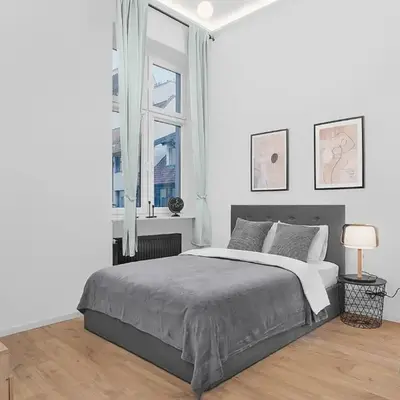 Grey Panther Apartment in the Heart of Wroclaw